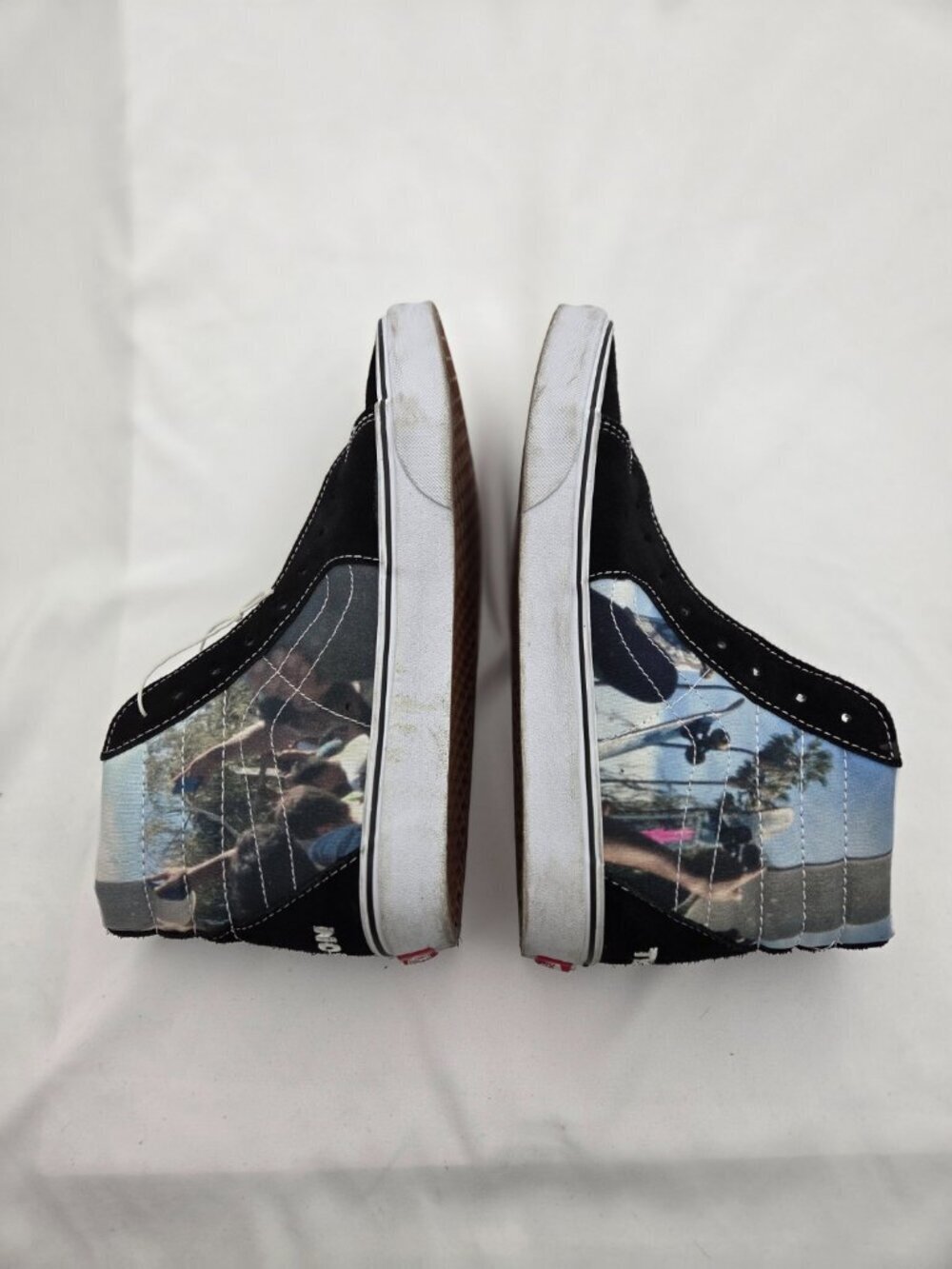 Vans x MOCA x Frances Stark Sk8-Hi | "Poets on the Pyre" Art Sneakers 10 - Picture 5 of 11